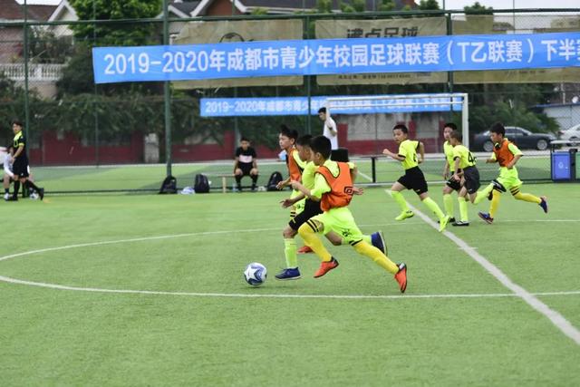 1.25亿前锋又哑火，利物浦0-0揪出大问题：全场拉边不进球